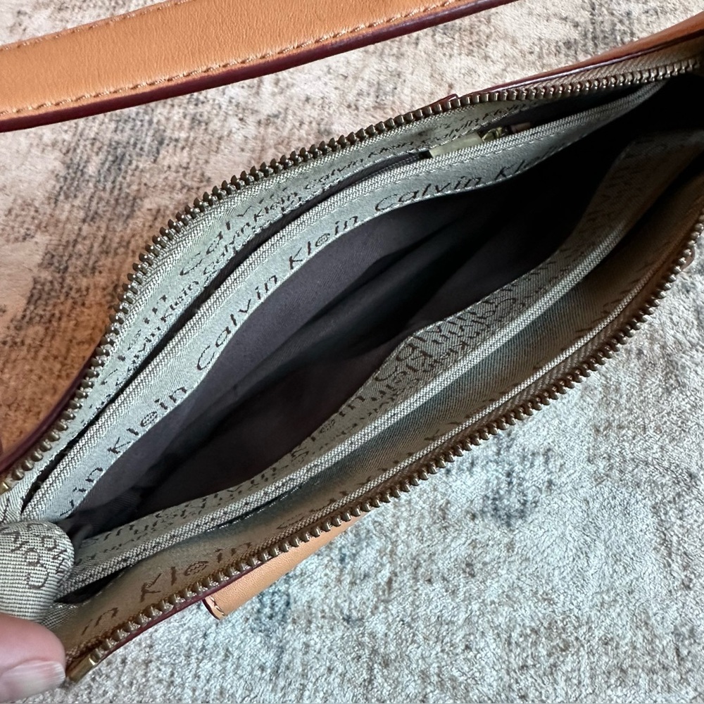 Rare Vintage Calvin Klein Y2K Tan
Monogram Canvas Leather Shoulder Bag Baguette - Picture 7 of 13